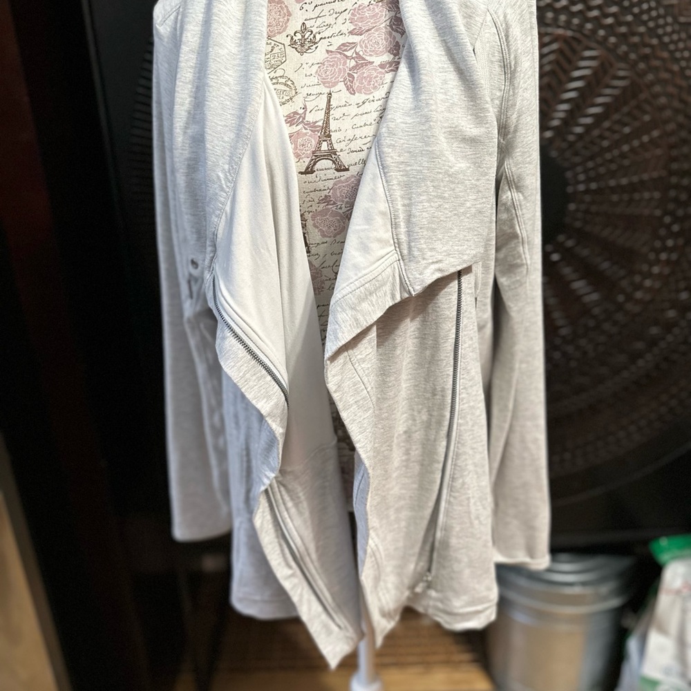 LuLu lemon jacket